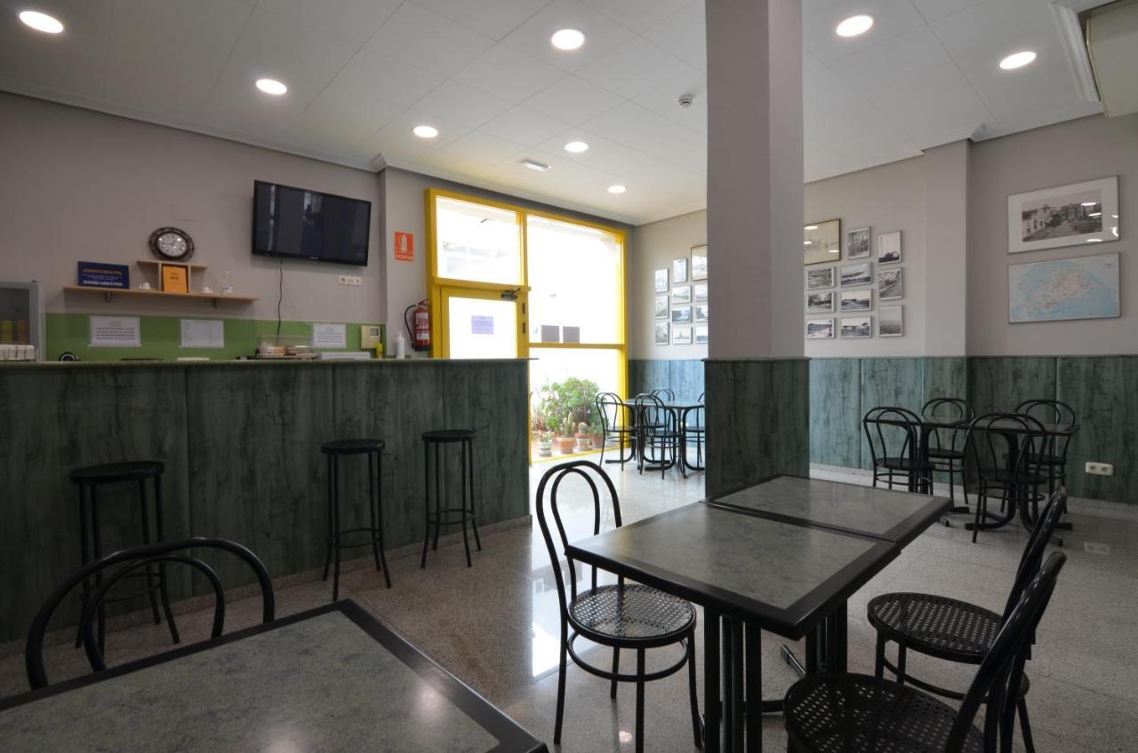 Hotel Blauet By Bossh Hotels Эль-Прат-де-Льобрегат Экстерьер фото